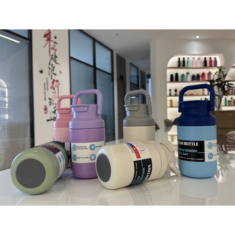 Wholesale Cup Mug With Logo Custom 500ml Design Stainless Steel Vacuum Bottle Insulated Travel Tumblers With Handle