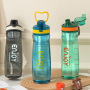 BPA-Free 750ml Reusable Plastic Water Bottle with Handle