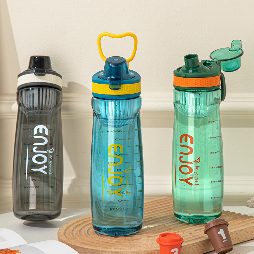 BPA-Free 750ml Reusable Plastic Water Bottle with Handle BPA-Free 750ml Reusable Plastic Water Bottle with Handle