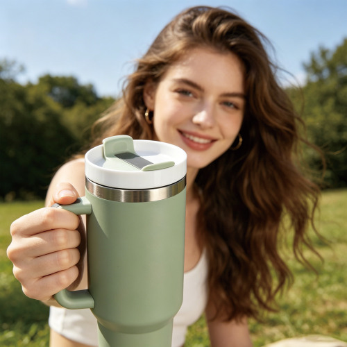 Custom 40oz Vacuum Insulated Tumbler with Handle