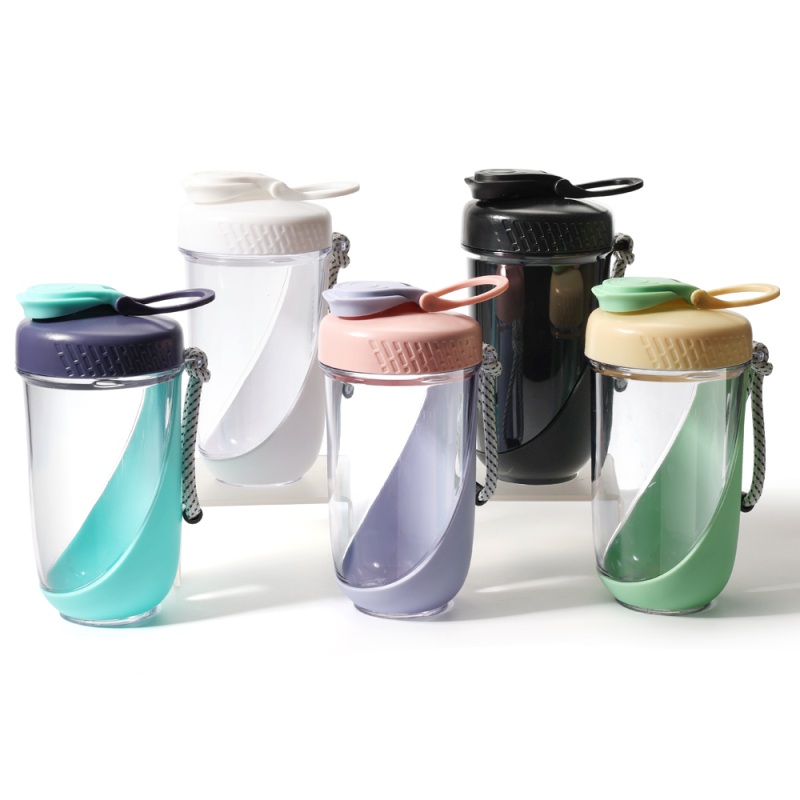 600ML Portable Plastic Water Bottle BPA Free Workout Shaker Bottle Protein Gym Shaker with Custom Logo