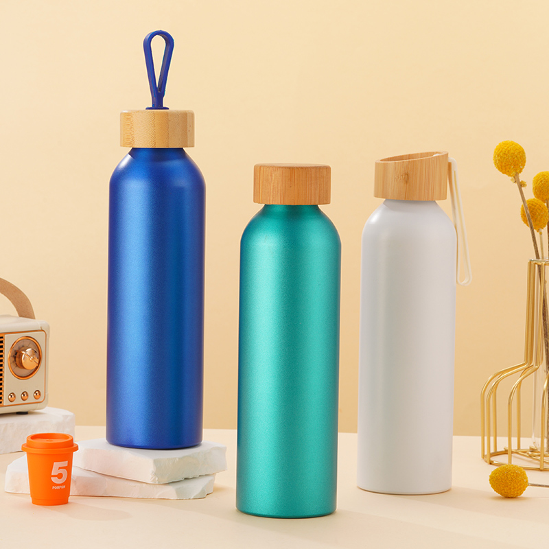 20oz Eco Bamboo Top Aluminum Sports Bottle with String