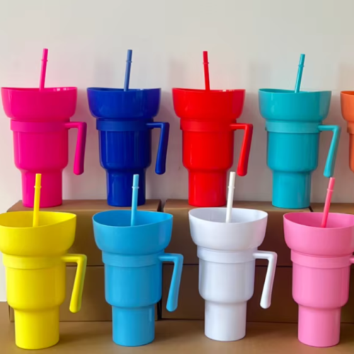 World Hot Sale 32oz 2 in 1 Travel Cup Leak Proof Portable Reusable Snack Other Drinking Tumbler Cup With Bowl Top and Straw