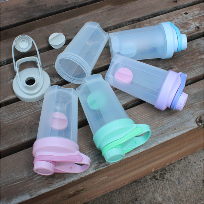 Custom logo Wholesale 500ml Plastic sealed Fitness Sports Water Mixing Cup BPA-Free PP Shaker Bottle with New Handle Lid