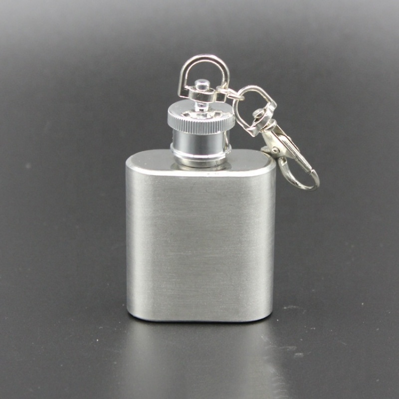 Insulated Flask 1 OZ Portable Pocket Whisky Keychain Flask 304 Stainless Steel Alcohol Liquor Mini Hip Flask With Keychain