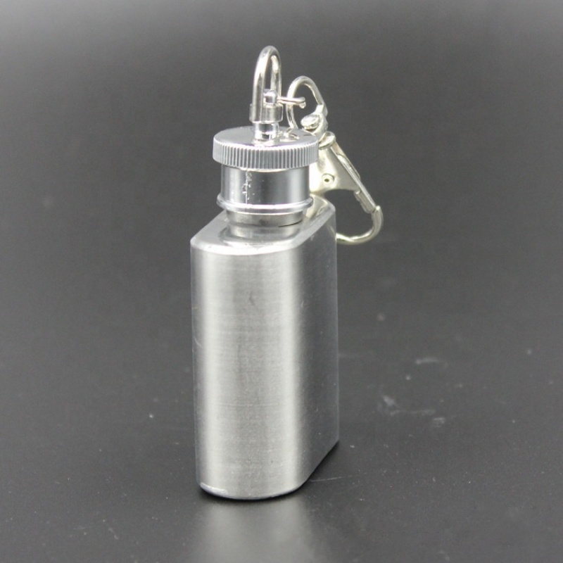 Insulated Flask 1 OZ Portable Pocket Whisky Keychain Flask 304 Stainless Steel Alcohol Liquor Mini Hip Flask With Keychain