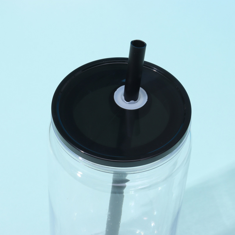 China RTS Pre-drilled 20oz Plastic Can Tumblers Double Wall Snow Globe Coffee Cups with Colorful Lid and Straw