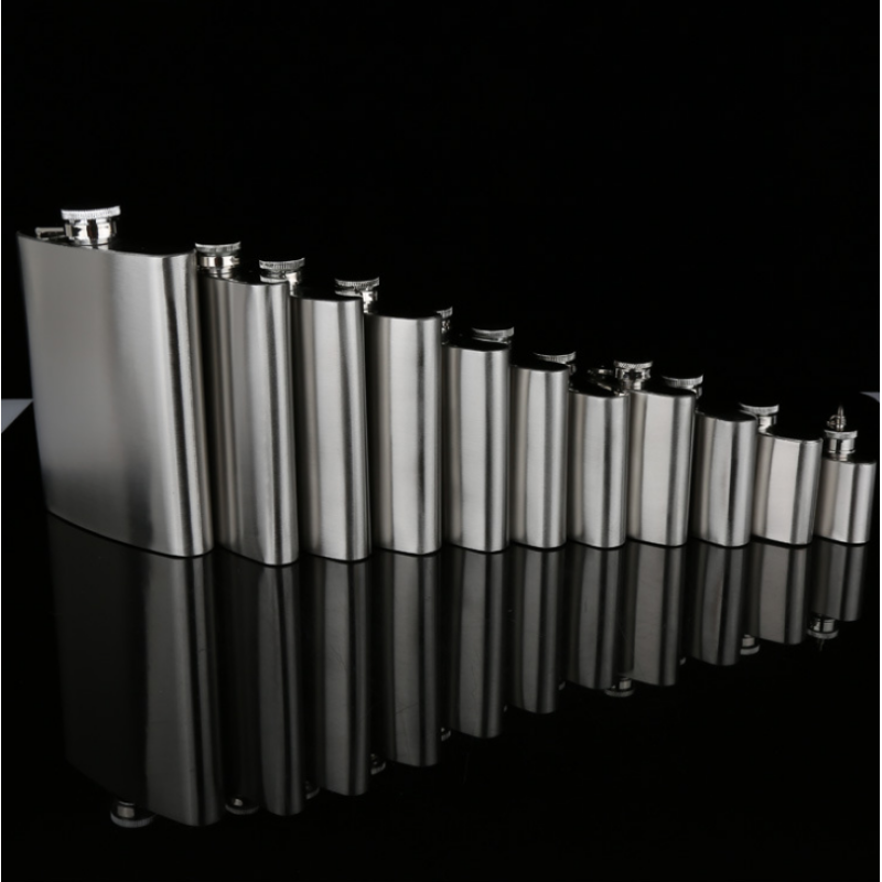 Wholesale Portable Multiple Capacities Stainless Steel Hip Flask Customized  Pocket Liquor Whiskey Bottle for Men