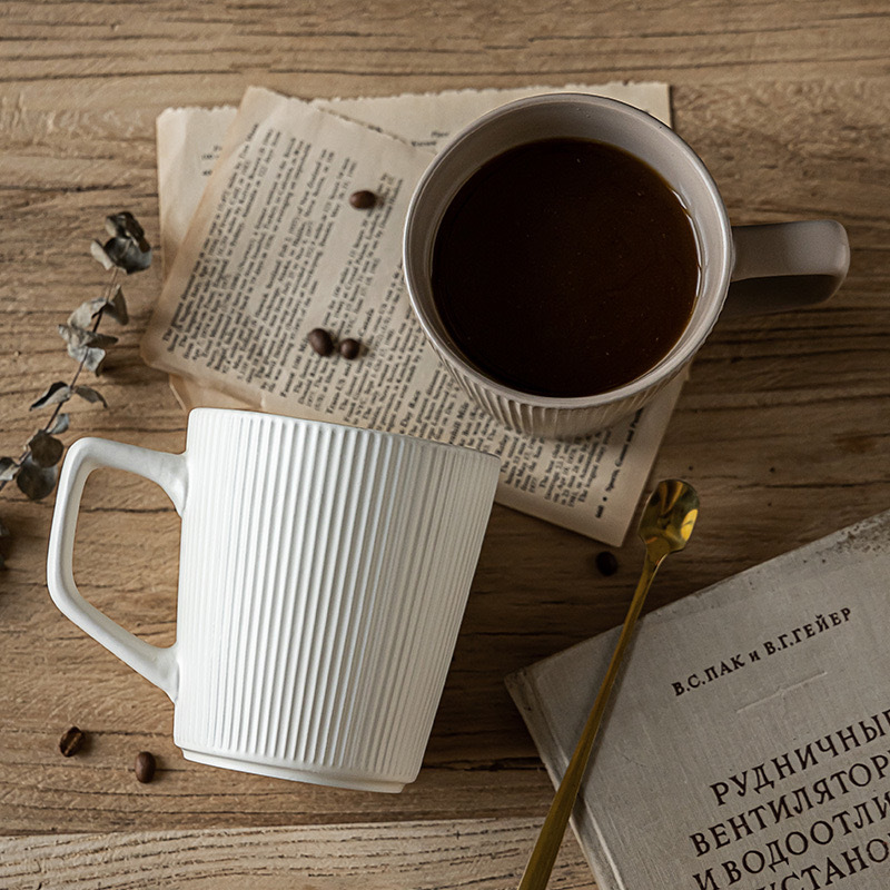 500ml Vintage Style Relief Ceramic Mug Simple Advanced Sense Cup Household Large Capacity Water Cup