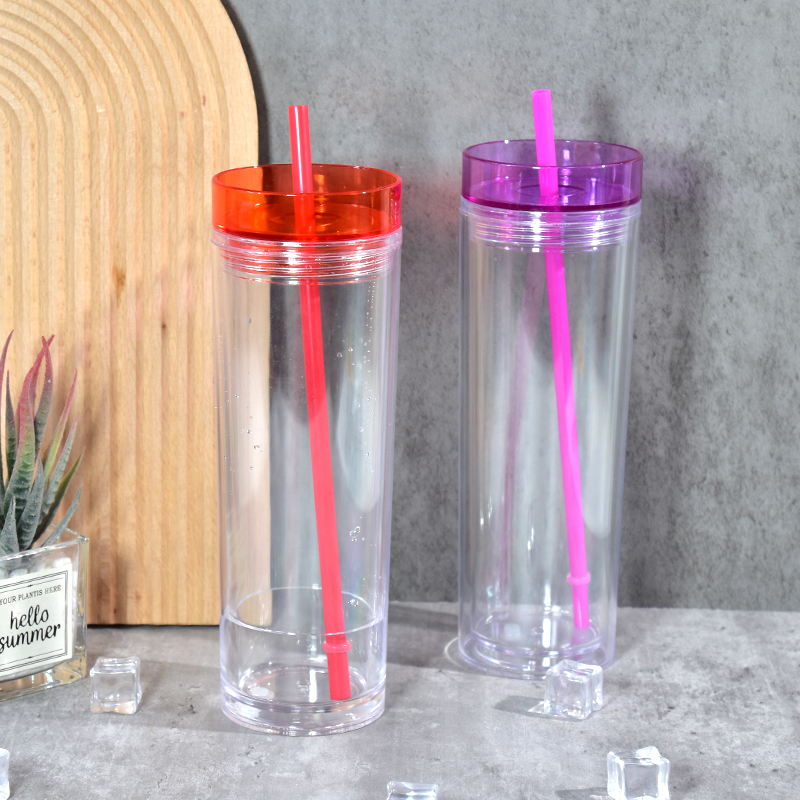 Custom 16oz Acrylic Double Wall Tumbler Snow Globe Bottle Plastic Cup with Pre-drilled Hole and Plug and Straw