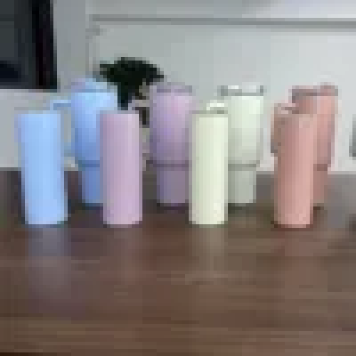 Wholesale New Design Sublimation Skinny 20oz Straight Skinny Colored Fast Shipping Sublimation Tumbler with Lid Straw