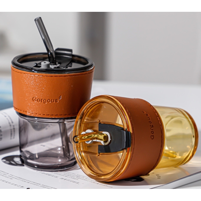 Wholesale 420ml Water Glass Coffee Mugs with Lid and Straw Cups for Home Office Milk Tea Gift Logo Custom on Leather Cover