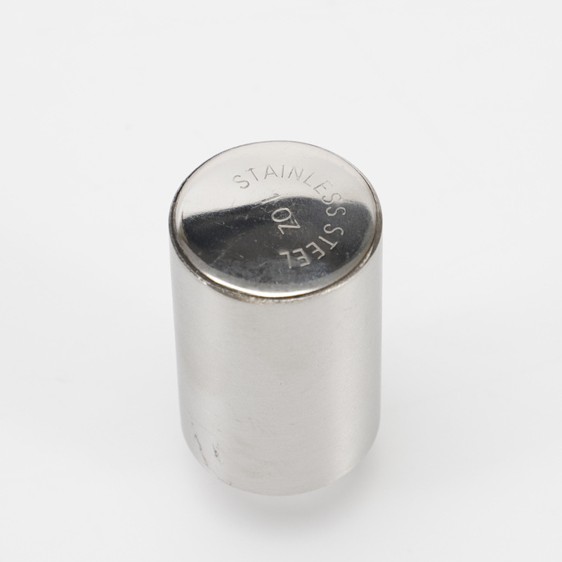 Wholesale 1oz Hip Flask Key Chain Cylinder Stainless Steel SS201 Portable Outdoor Camping Metal Wine Flask Keychain for Wine