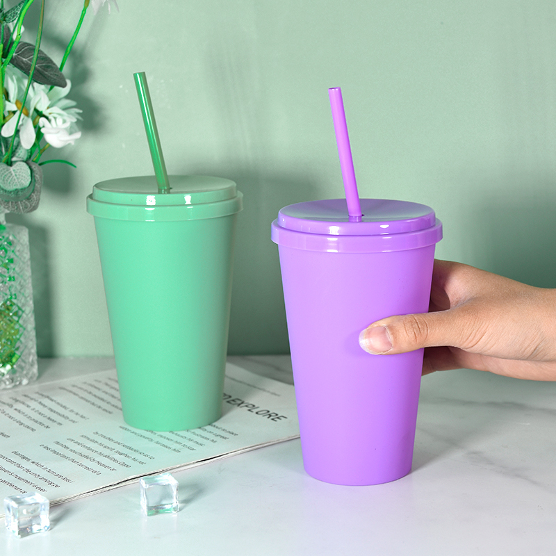 Factory Wholesale BPA Free Reusable Colorful 24oz Plastic Coffee Tumbler Cups with Lids & Straws Double Walled Custom Logo
