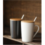 Customized 13oz Black and White Ceramic Coffee Mug with Lid and Spoon Milk Cup Classic Mug Drinking Cups for Tea and Coffee
