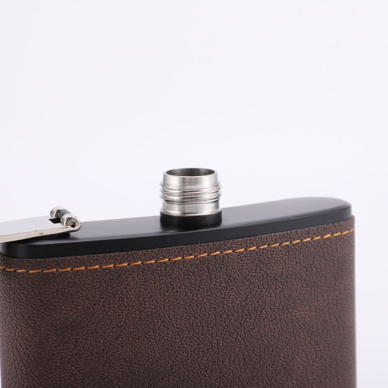 Custom 6oz 8oz Hip Flask Portable Brown Leather Cover Wine Pot Stainless Steel 201 Flask for Alcohol Whiskey Flasks Man Gift Set