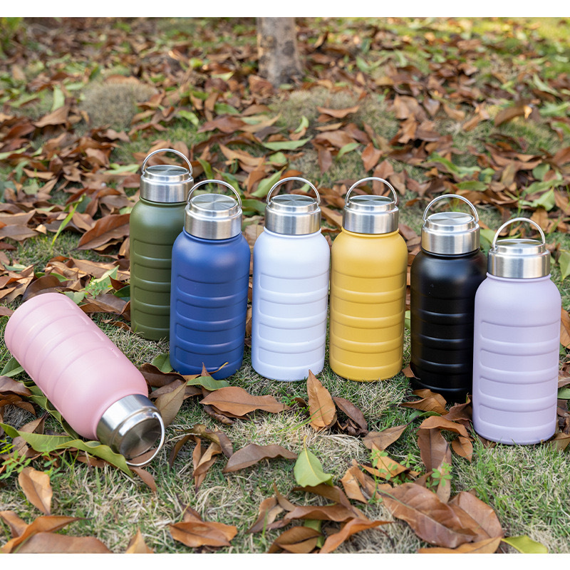 25oz/32oz Stainless Steel Vacuum Insulated Water Bottle Leak Proof Large Capacity Sports Bottle with Wide Mouth Metal Lid