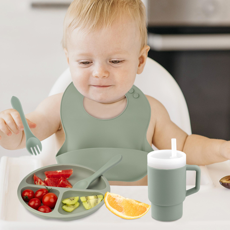Food Grade 280ML Silicone Sippy Tumbler Trainer Bottle Water Drinking Straw Cup for Baby Kids Toddler Heat-resistant Custom logo