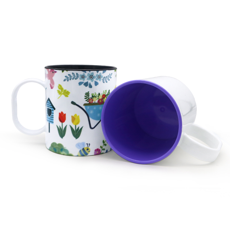 China Warehouse Stocked Inner Colored 11oz Mugs Ceramic White Sublimation Coffee Mug in Individual Gift Foam Box