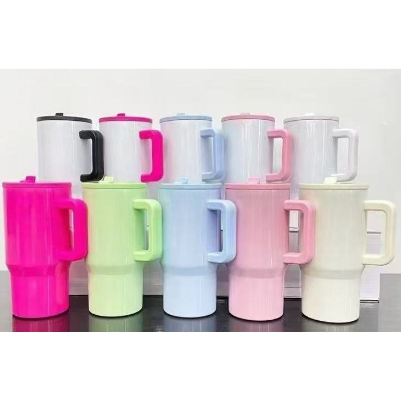 Custom logo DIY 20oz Sublimation Blank Double Wall Tumbler Cup with Handle 20oz Leak Proof Travel Kids Mug with Lids and Strws