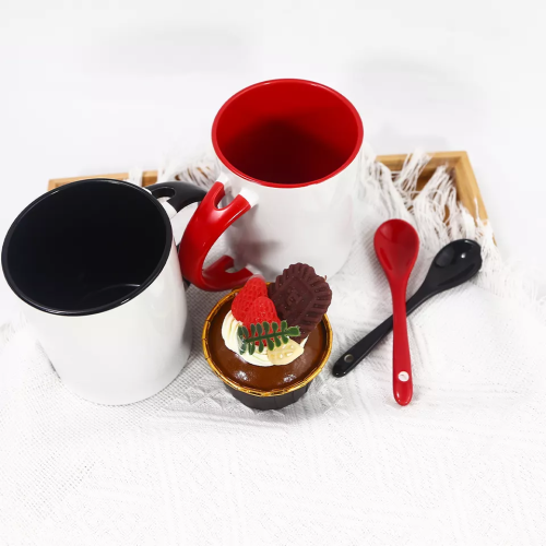 Wholesale Factory Price 11oz Sublimation Blanks Coffee Milk Tea Inner Color Ceramic Mug with Tea Spoon