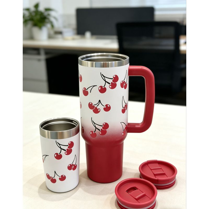 Isolierter Edelstahl-Reisebecher – Doppelwandiger Becher mit Strohhalm und Henkel