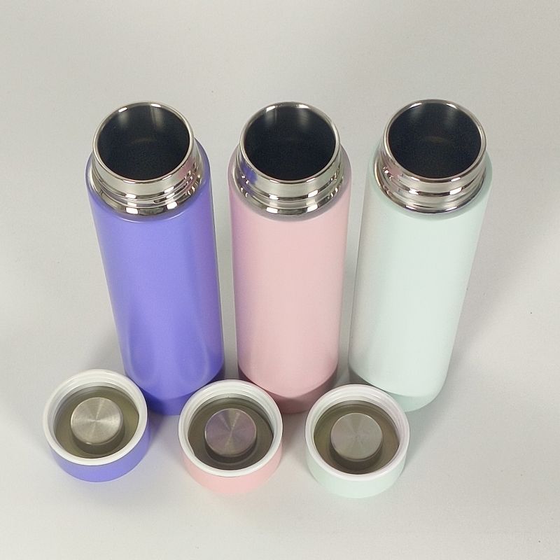 Bottiglia termica mini sottile in acciaio inossidabile a doppia parete, elegante e alla moda, con isolamento sottovuoto, per 12-24 ore, senza BPA.