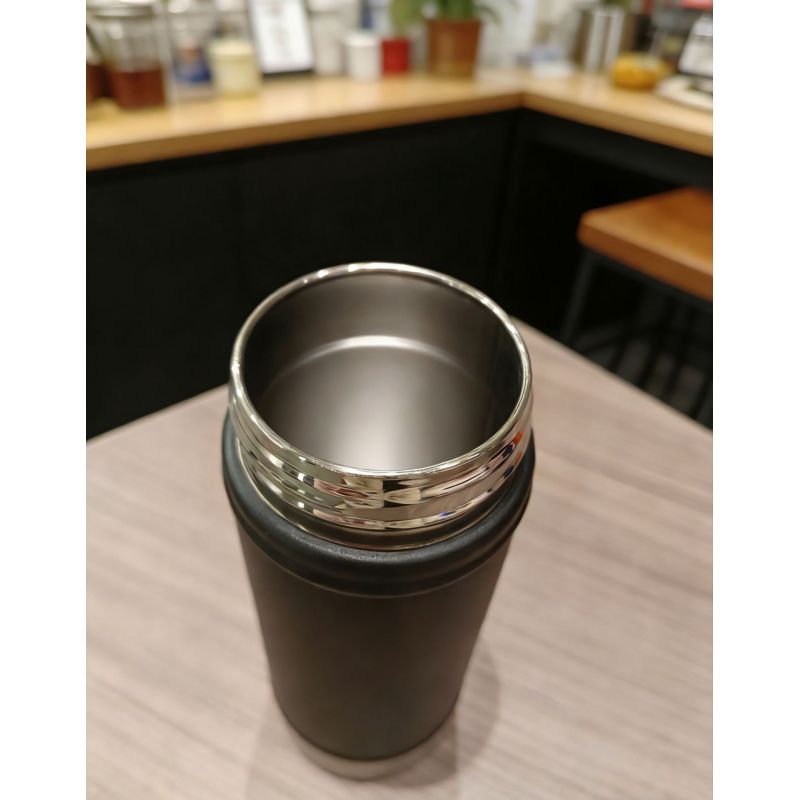 Sports Style Flip Lid Insulated Bottle Black Stainless Steel Vacuum Flask Leakproof Portable With Handle For Outdoor Gym Travel