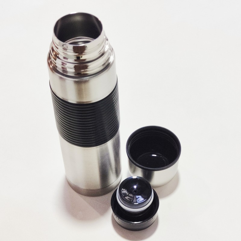 Garrafa de água Termos Water Bottle em aço inoxidável, formato de bala, colorida, OEM, modelo 2024, grande sucesso de vendas.