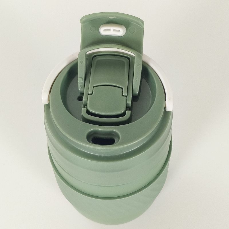 Tazza termica minimalista in acciaio inox 304, elegante e termica sottovuoto con rivestimento in silicone.