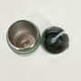 Tazza termica minimalista in acciaio inox 304, elegante e termica sottovuoto con rivestimento in silicone.