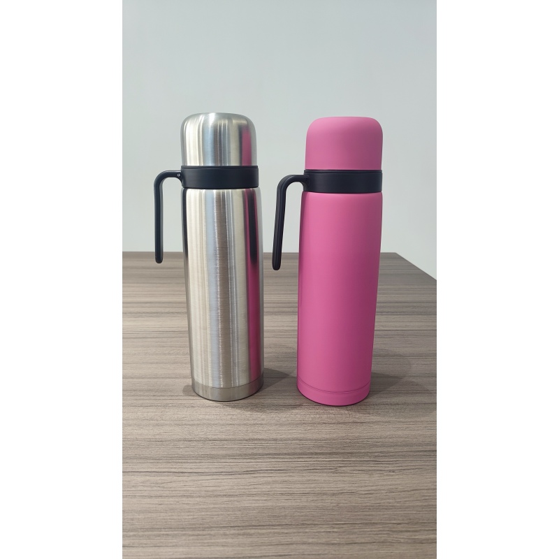Garrafa térmica de aço inoxidável 304 de alta qualidade, 1 litro, com parede dupla isolada, formato cilíndrico, ideal para chá mate. Perfeita para esportes e para beber água.