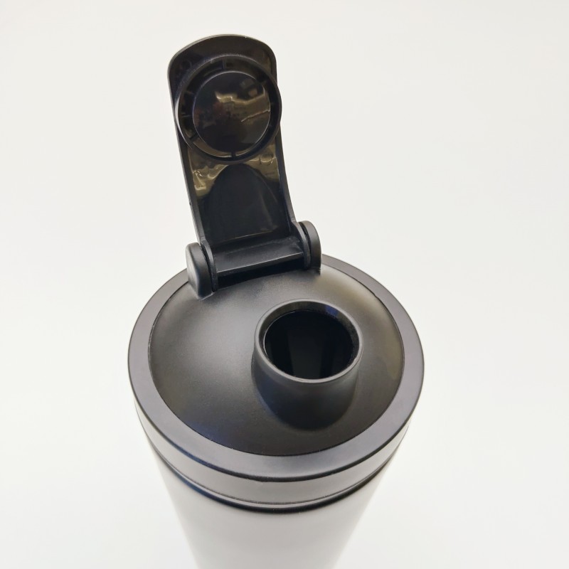 Individuell gestalteter, isolierter Protein-Shaker aus Edelstahl mit Waage für Fitnessstudios