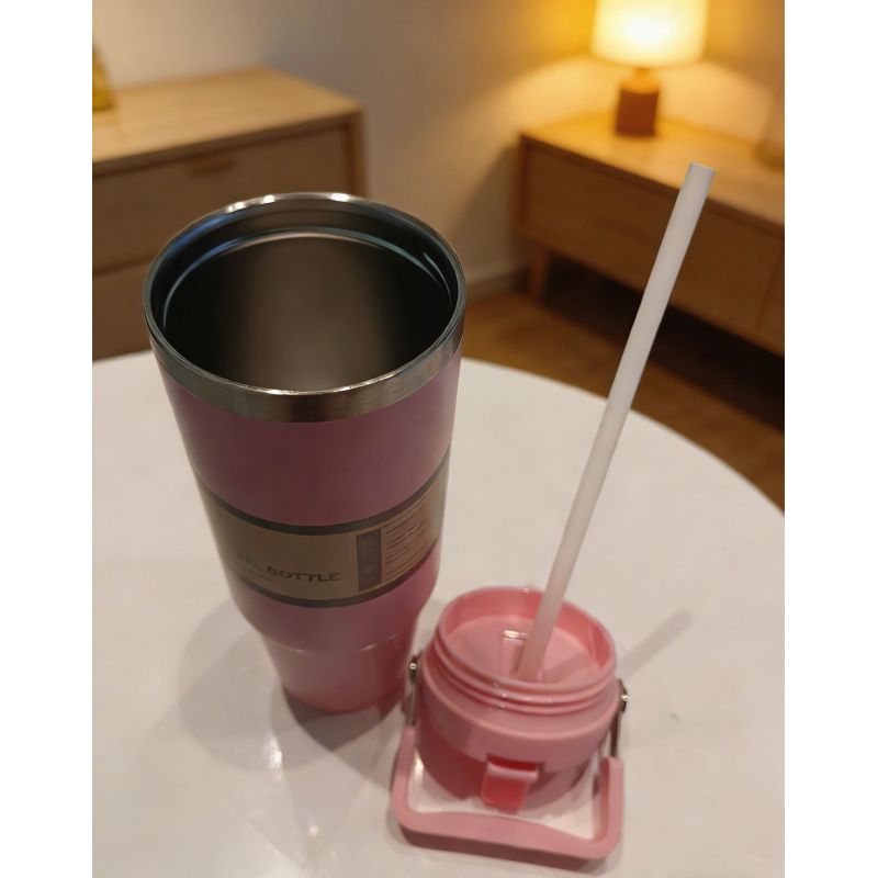 Robuster, isolierter Becher mit Griff und Strohhalm, vakuumversiegelt, aus Edelstahl, für Zuhause, Büro und Outdoor-Aktivitäten