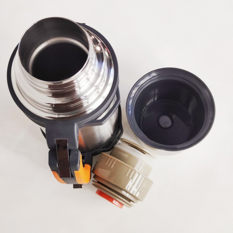 Wholesale Double Walled Stainless Steel Insulated Thermos Flask Outdoor Vacuum Bottle Travel Bottle