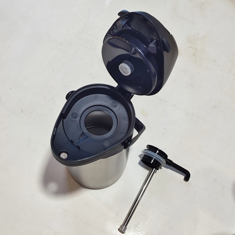 Portable Double Walled Stainless Steel Airpot Water Tea Caddy Garrafa Yerba Mate Tea Airpot Thermos