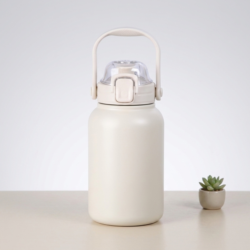 Custom Larger Capacity Gym Sport BPA Free Stainless Steel Easy Carry Thermos Insulated Cup Water Bottle