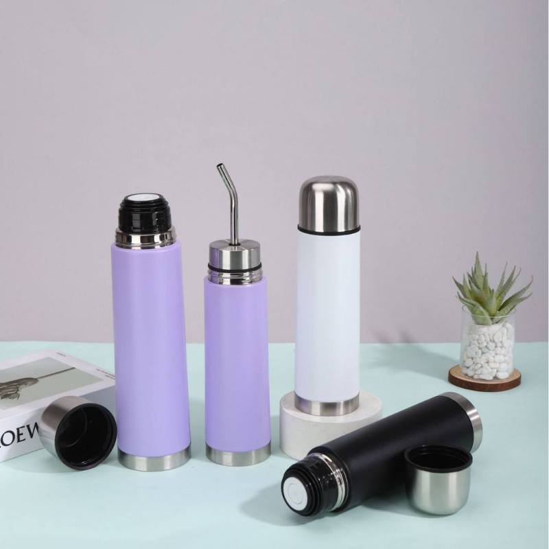 Bombilla Argentina 3 in 1 da 750 ml, thermos in acciaio inox con isolamento sottovuoto per yerba mate, cannuccia e infusore per tè.