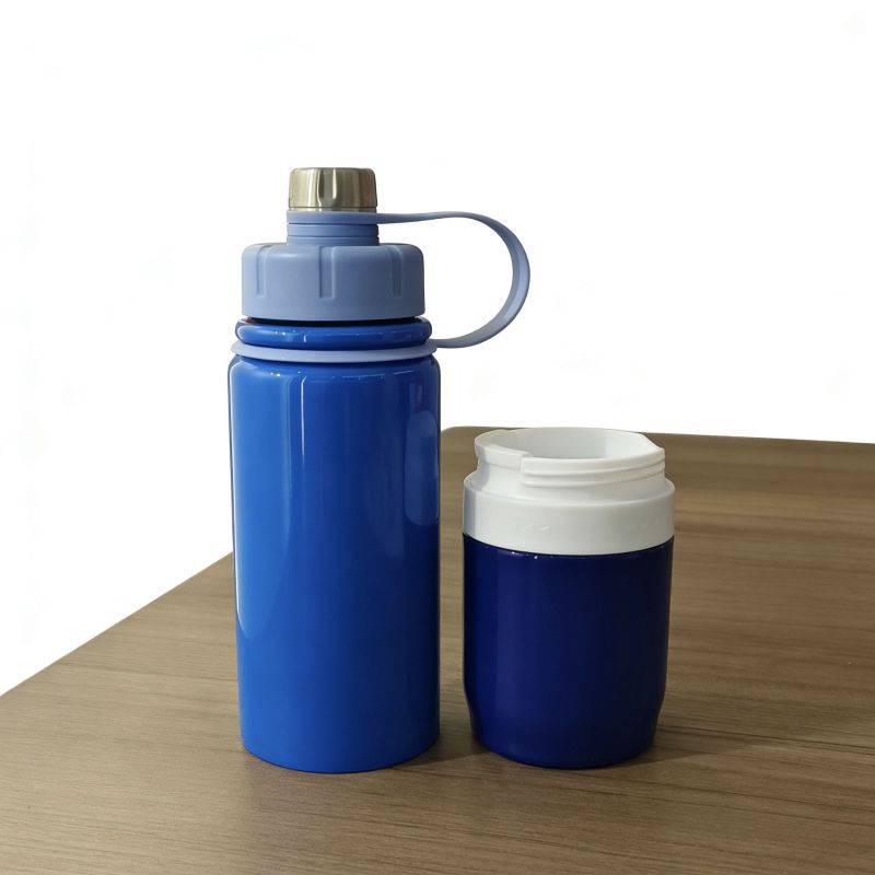 Borraccia sportiva a doppia parete con isolamento sottovuoto, a prova di perdite, serie Pioneer 304, con funzione di trasporto e sgancio rapido.