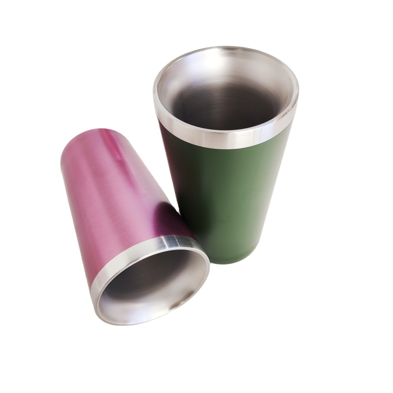 Tazza da tè mate a doppia parete in acciaio inossidabile da 5 oz e 6 oz, molto apprezzata.