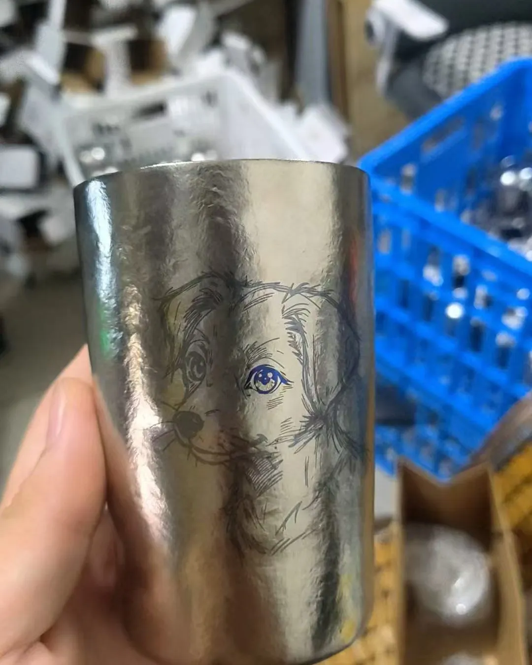 Fine-line colored laser marking on a titanium cup