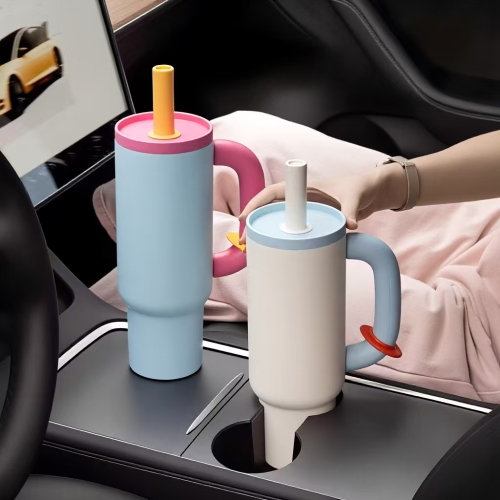 40oz Insulated Tumbler with Handle and Straw Lid