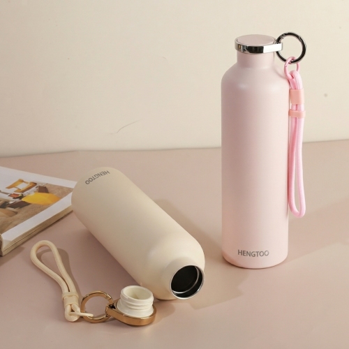 Wholesale 650ml Stainless Steel Water Bottle 304 Double Wall Vacuum Insulated Sport Flask with Paracord Strap and Metal Lid