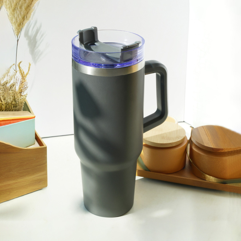 40oz Insulated Travel Tumbler With Handle and Straw