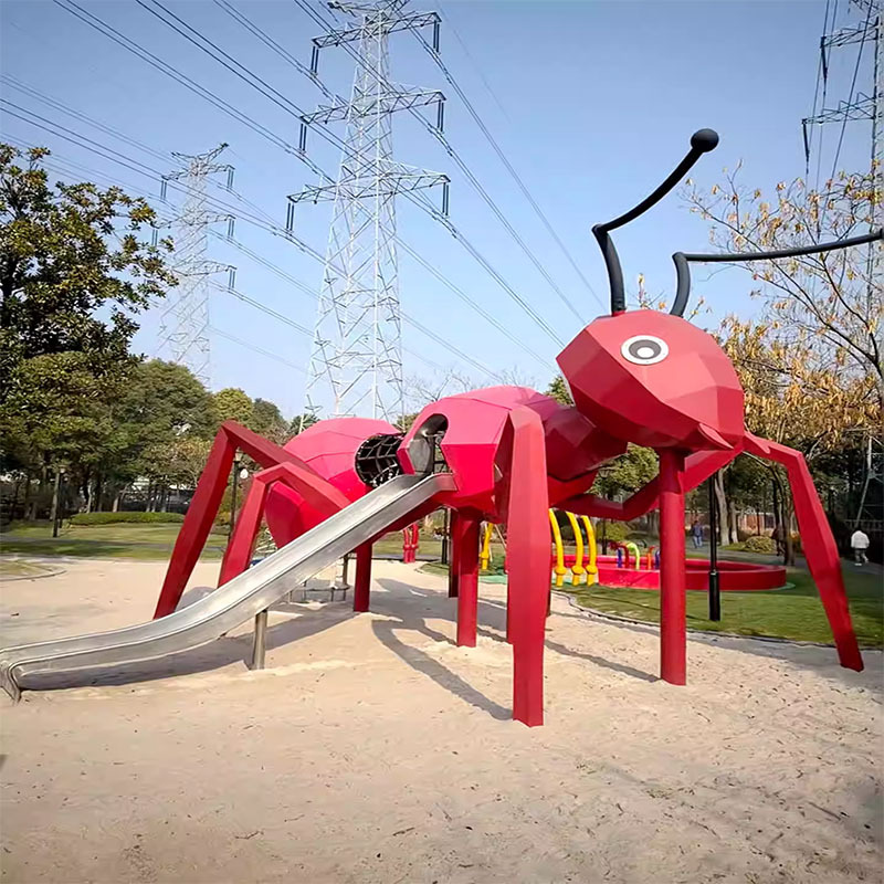 Stainless Steel Slide Outdoor Large Amusement Equipment Customized Children's Playground Park Facilities Bee-Shaped Slide