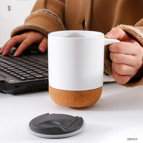 Ceramic Cork Mug with Lid - Insulated Coffee Cup Ceramic Cork Mug with Lid - Insulated Coffee Cup