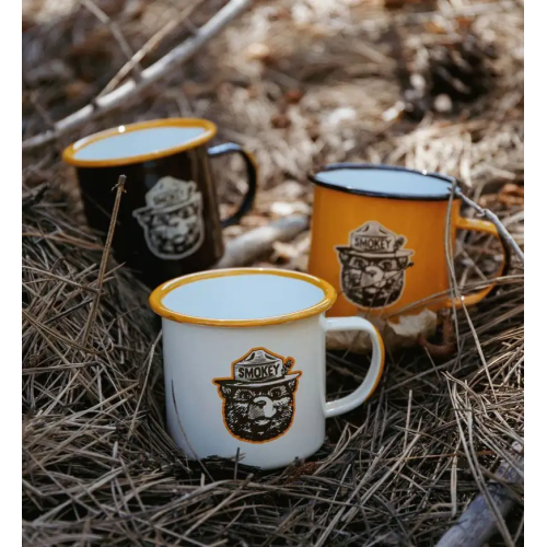 Enamel Camping Mug – Durable & Lightweight Outdoor Cup