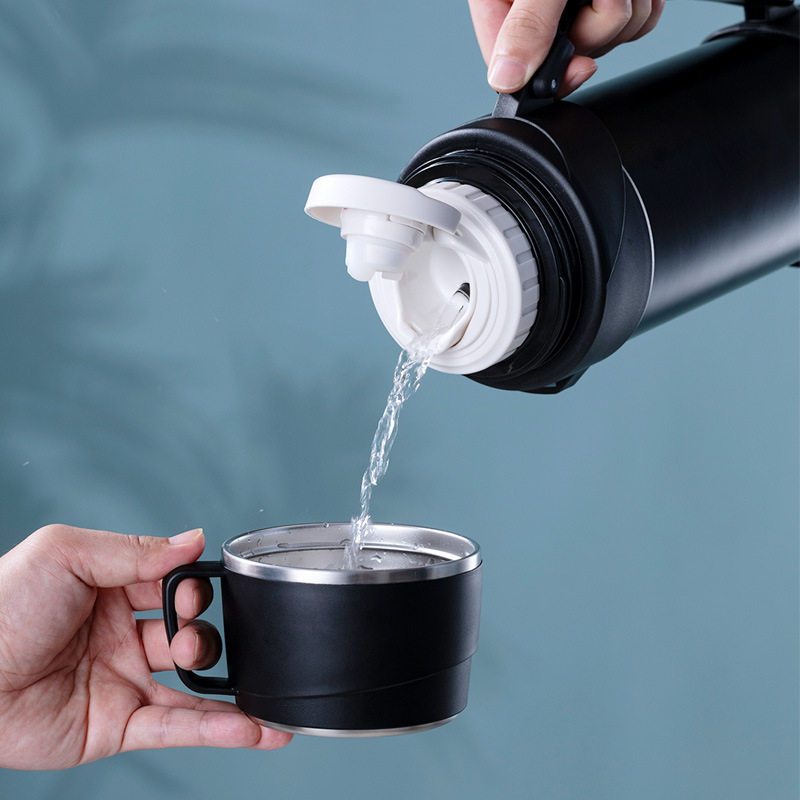 P2500C-2500ml Oversized Vacuum Insulated Thermoses with Handle and Strap