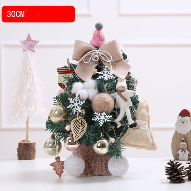 Enfeite pequeno personalizado de resina para decoração de casa de família sobreviveu à árvore de Natal de Navidad