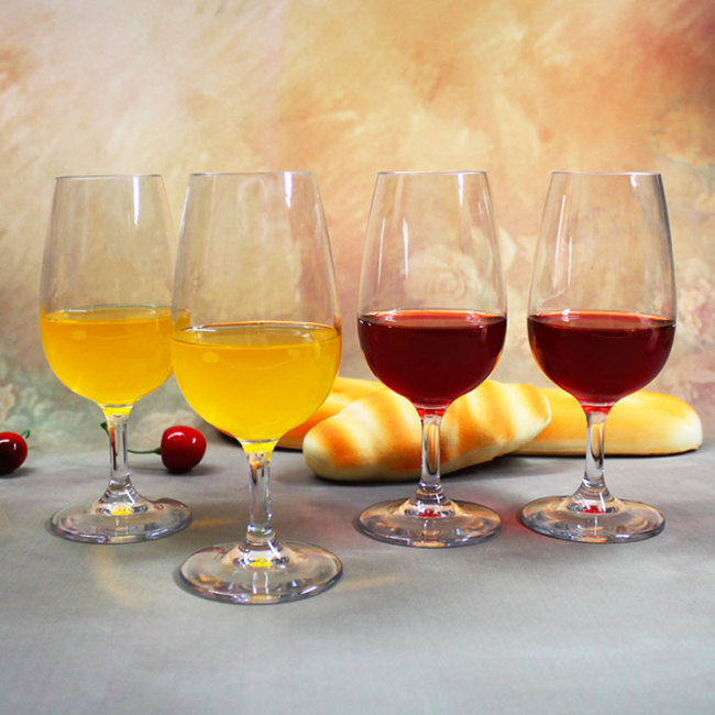 Többször használható tritán színű műanyag pezsgős fuvolák serlegek műanyag borospoharak